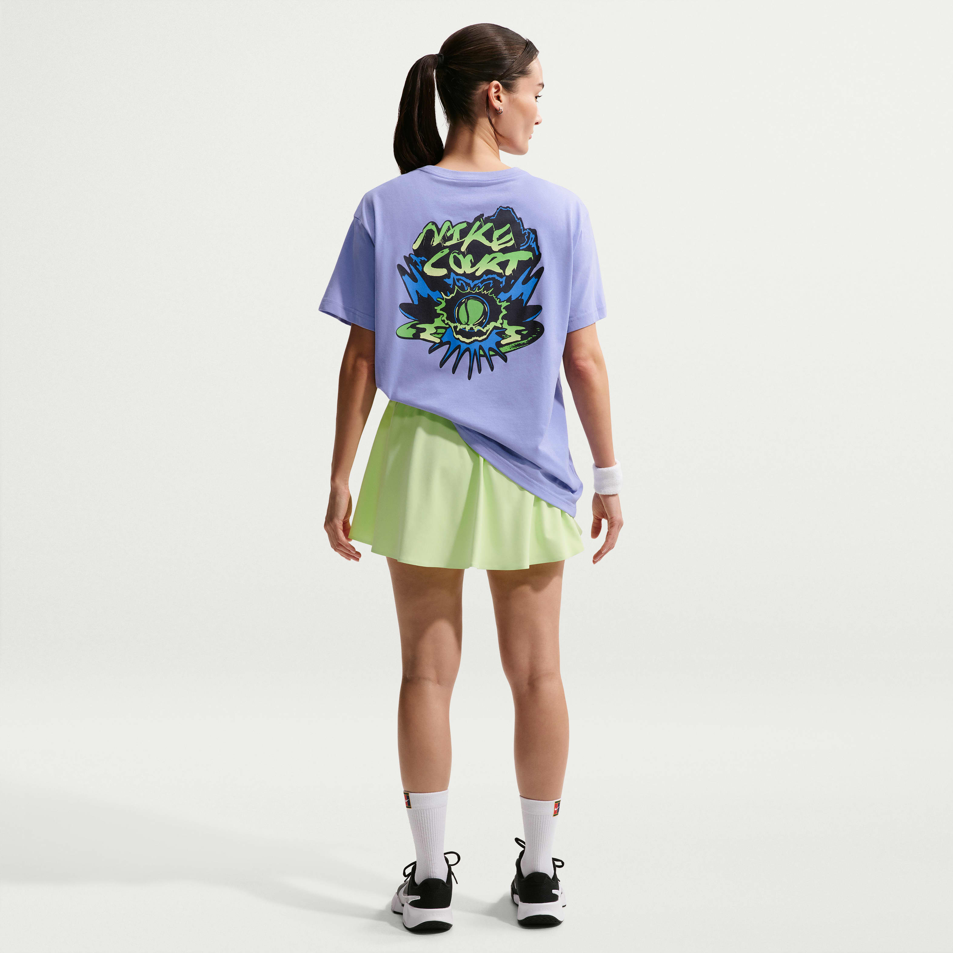 Nike Everyone Watches Women's Sports™ 